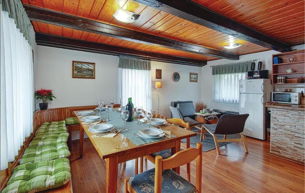 Kuca Za Odmor Pri Brozu Apartment Kumrovec Bagian luar foto