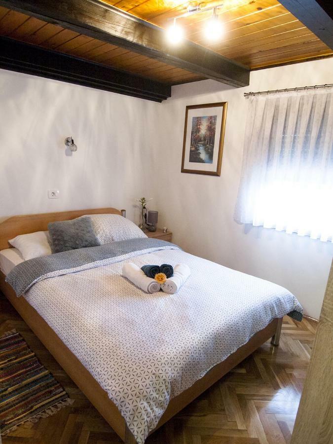 Kuca Za Odmor Pri Brozu Apartment Kumrovec Bagian luar foto
